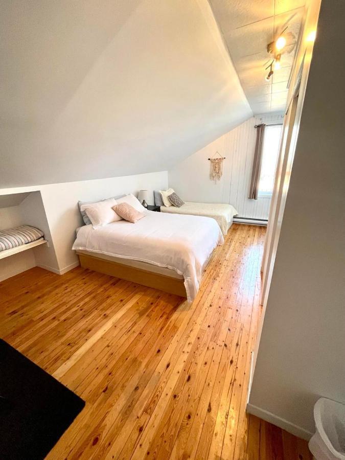Les Appartements Du Vieil Edifice Metabetchouan 外观 照片